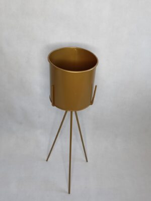 Złoty kwietnik-donicft metalowy na stojaku -dekoracjedomu