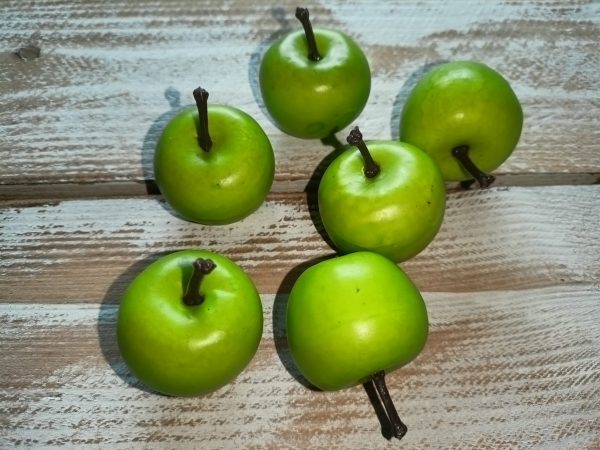 Sztuczne jabłuszka 3,5 cm