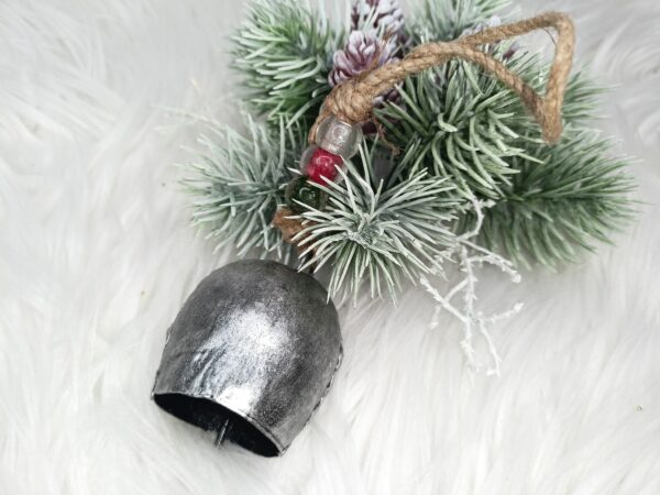 dzwonki metalowe -dekoracja bożonarodzeniowa